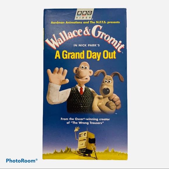 🍒$10ea or3/$20 Wallace & Grommets A Grand Day Out - Picture 1 of 2